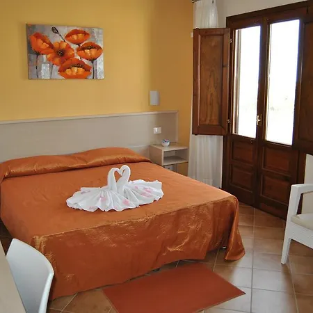 Bed and Breakfast I Giardini Di Elencosta Rilievo Zimmer foto