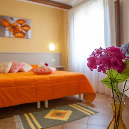 Bed and Breakfast I Giardini Di Elencosta Rilievo Exterior foto